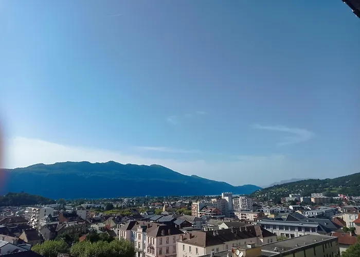 Le Bellevue Apartment